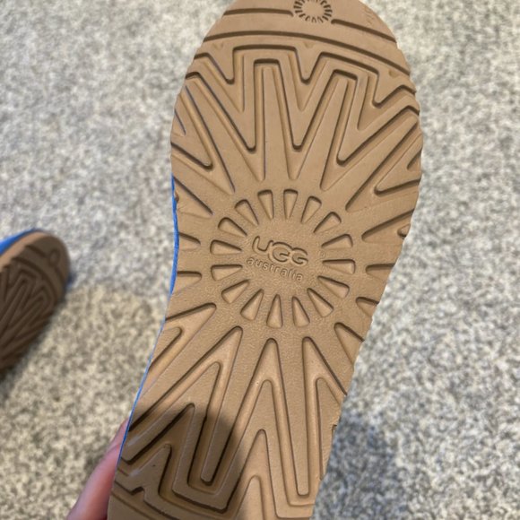 CUSTOM Blue UGGs Size 8 - Picture 6 of 6